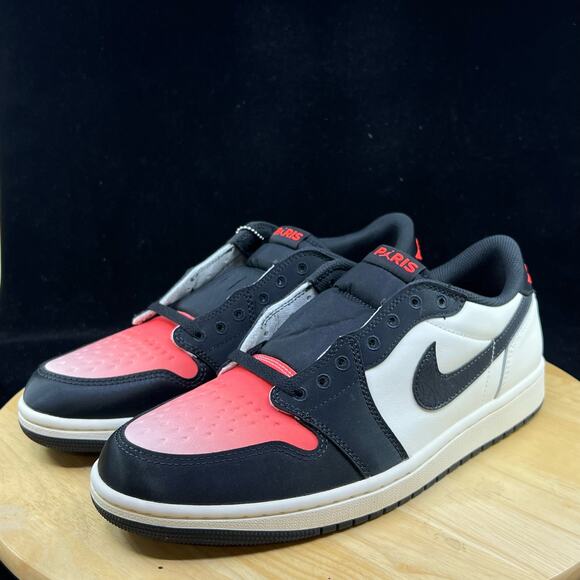 Jordan 1 Retro Low OG PSG - Paris-Saint Germain - Off-Noir / Red - Picture 2 of 9